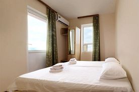 Двухместный номер Economy Корпус 3 с балконом и рядом с пляжем двуспальная кровать, Парк-отель Рубас, Дербент