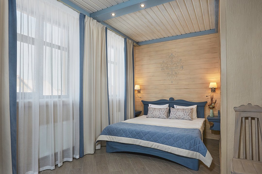 Студио 3-местный