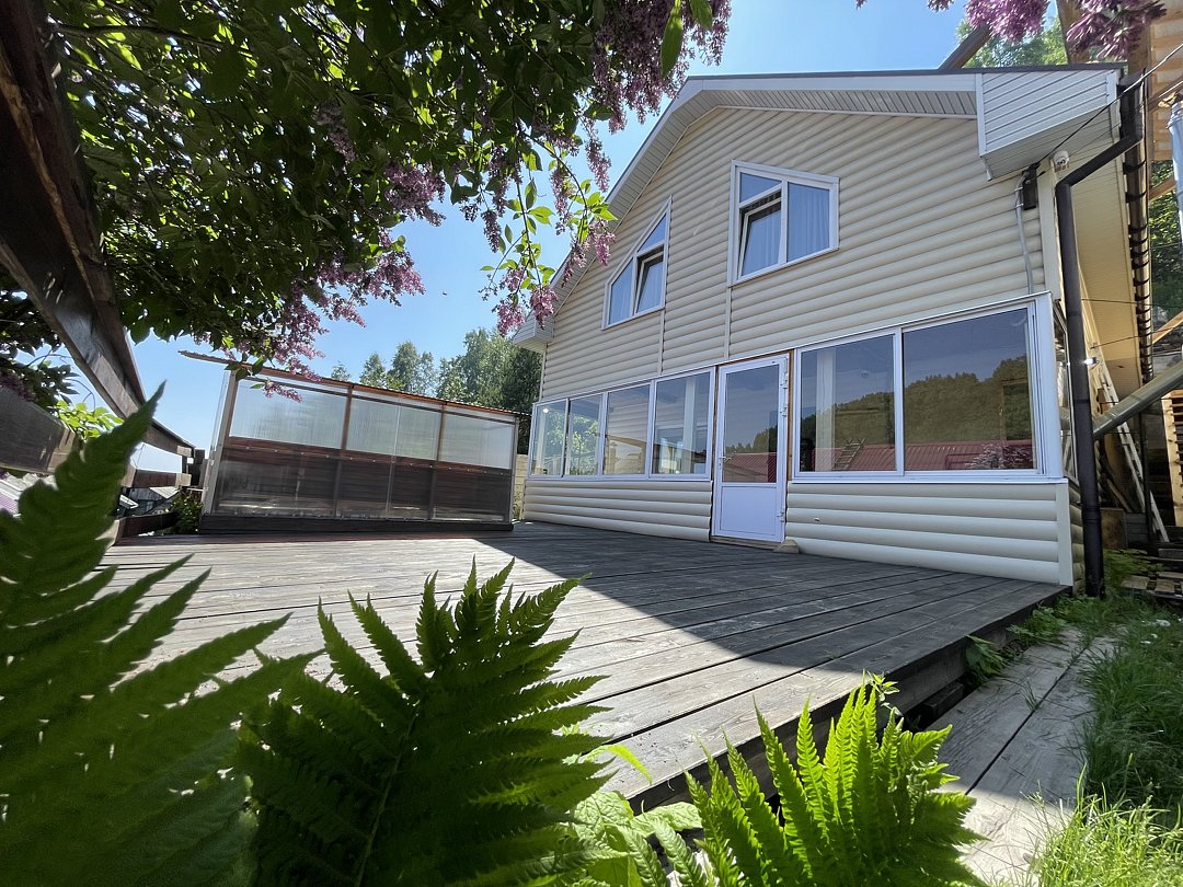 Коттедж Дом посуточный на Байкале, Порт Байкал, Иркутская область