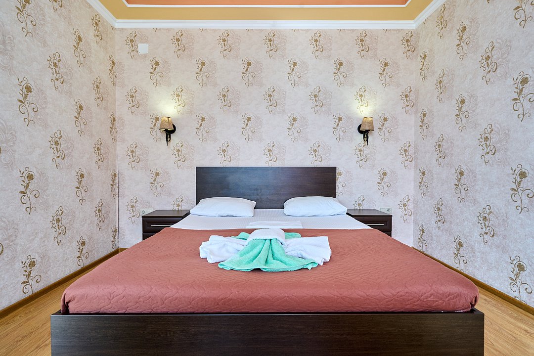 Стандартный 4-местный 2-комнатный