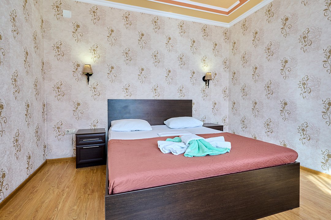 Стандартный 4-местный 2-комнатный