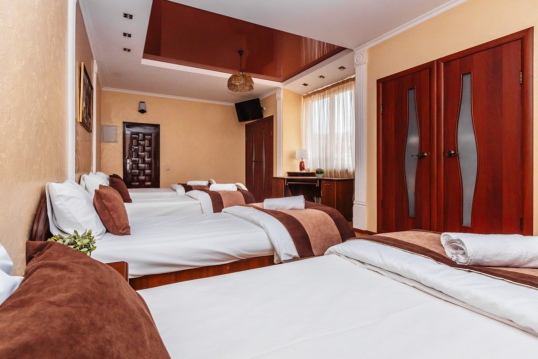 Апартаменты 8-местный 3-комнатный (№105)