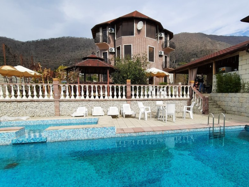 Гостевой дом Villa Familia (Новый Афон), Новый Афон, Гудаутский район