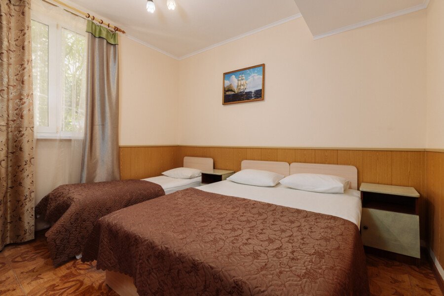 Апартаменты 3-местный (с отдельной спальней, кухней и видом на бассейн)