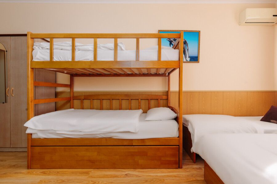 Семейный 5-местный (с видом на море)