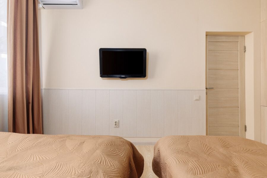 Стандартный 3-местный (с 2-спальной и 1-спальной кроватями и кухней на 2 номера)