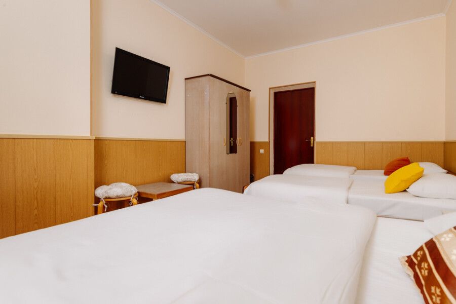 Стандартный 4-местный (DBL + TWIN)