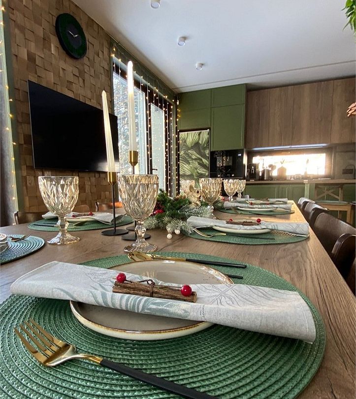 Дом Friends 12-местный