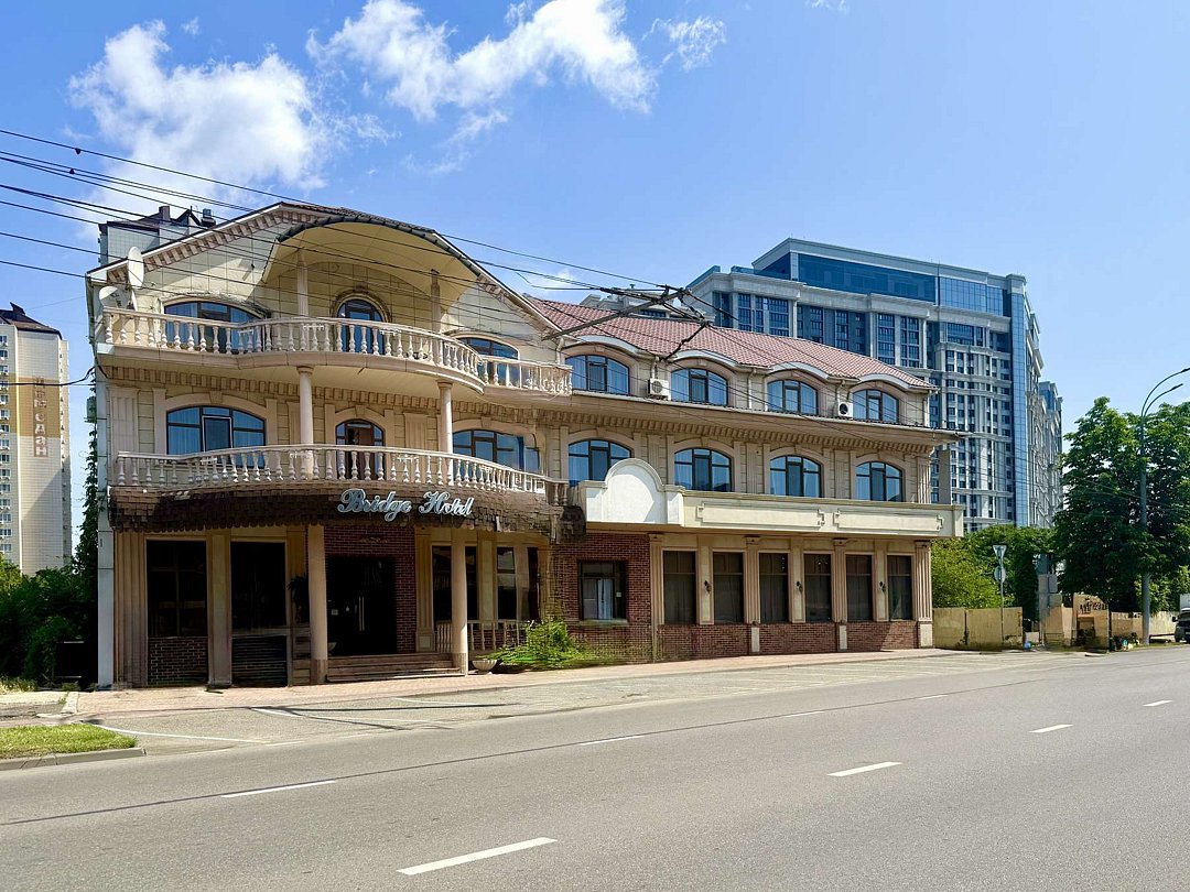 Отель Bridge от Травел Хотелс Антураж (Отель Бридж), Краснодарский край, Краснодар 