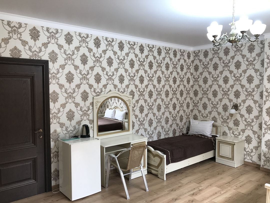 Номер 3-местный (цокольный этаж)