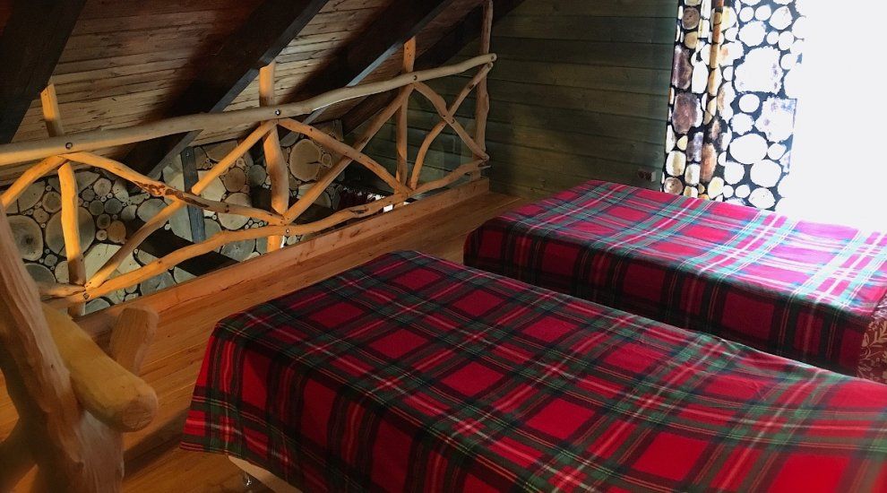 Семейный Гостевой 2-местный 2-уровневый (Бахус)