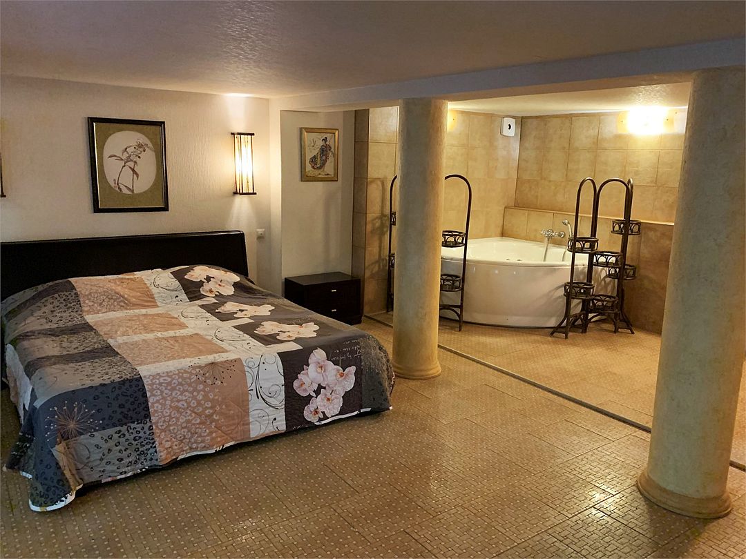 Семейный Гостевой 2-местный (Сакура)