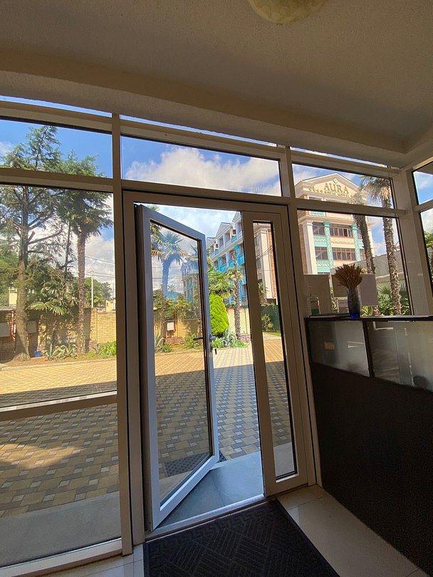 Вход | Атлантик-2 (Лоо), Краснодарский край