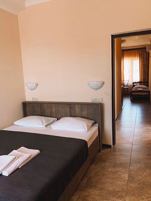 Семейный 4-местный (с кухней, №31)