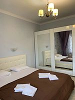 Стандарт  Стандарт 2-местный  с террасой на первом этаже (№ 32), Гостевой дом Атлантик-2 (Лоо), Лоо