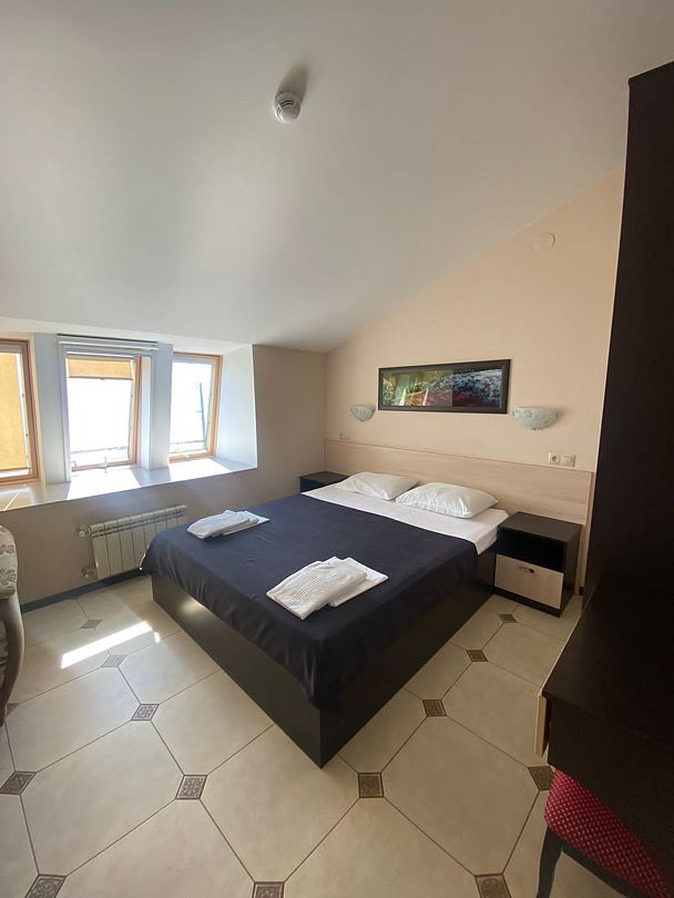 Стандартный 2-местный (без балкона, №28)