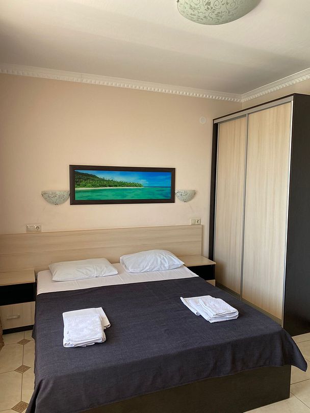 Стандартный 2-местный (с балконом)