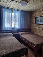 Четырехместный номер в доме, База отдыха Яшкин Дом, Алтайский район