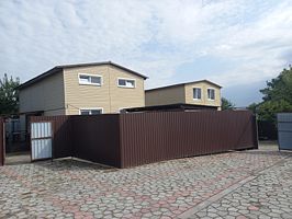 Дом с Сауной и Теннисом Номера домов: 2, Гостевой дом Сауна с бассейном, село Зелёная Поляна