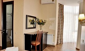 Полулюкс 2-местный с балконом, Гостевой дом Милана, Витязево