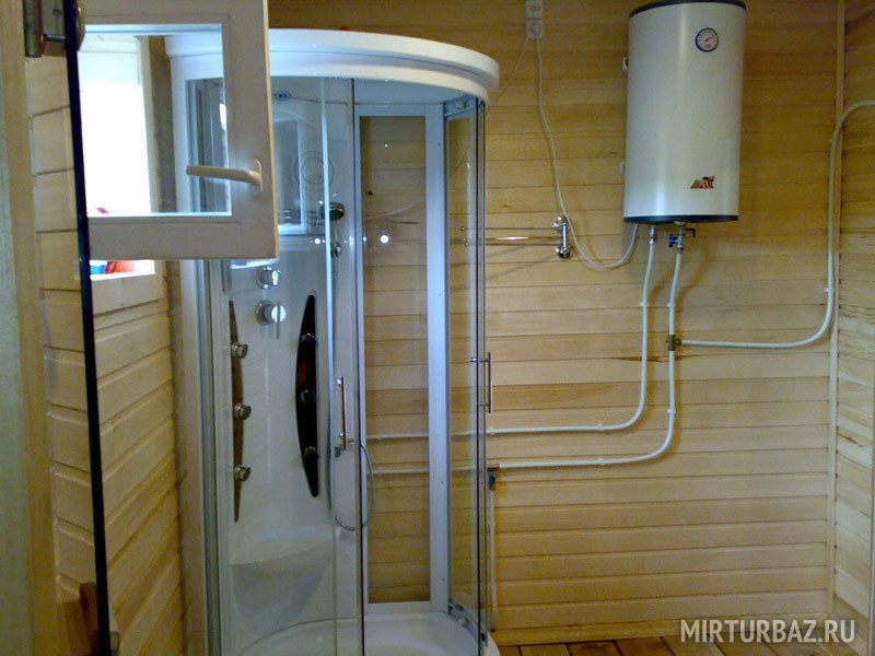 Внутри бани