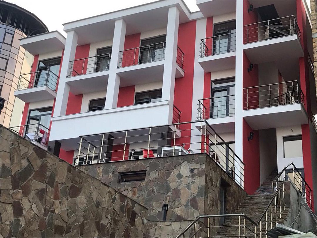 Гостевой дом SeZam Club, Крым, Алушта Алушта Симферополь Гурзуф Малореченское Утес Лучистое Семидворье Урочище Сатера Солнечногорское