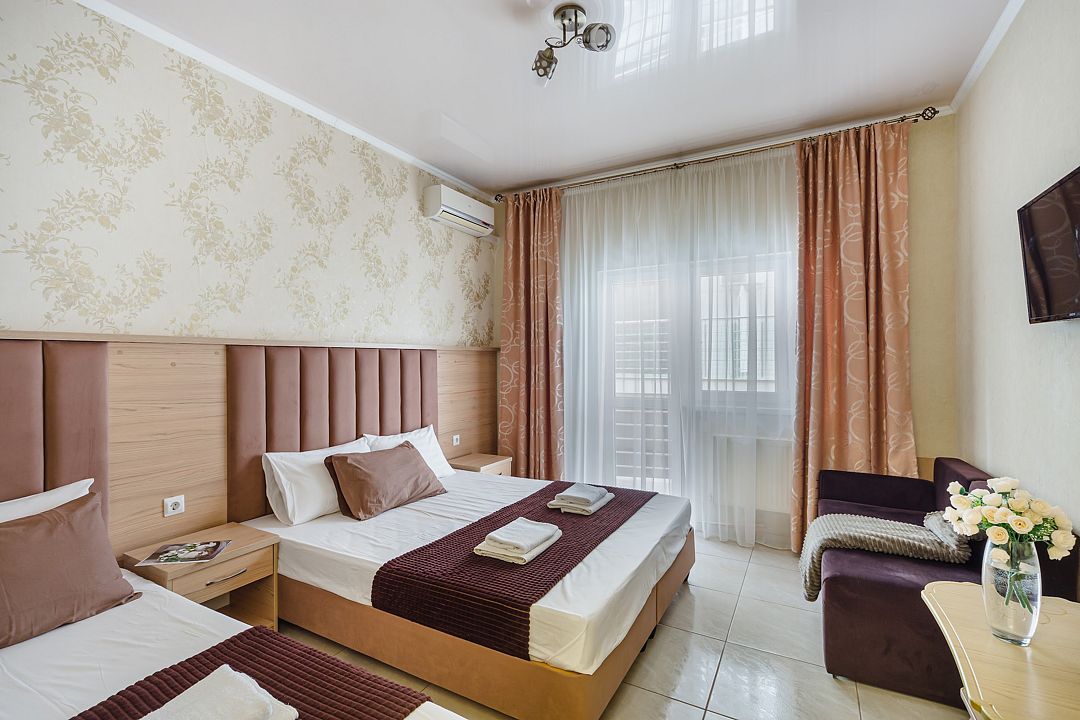 Комфорт 4-местный (с балконом)