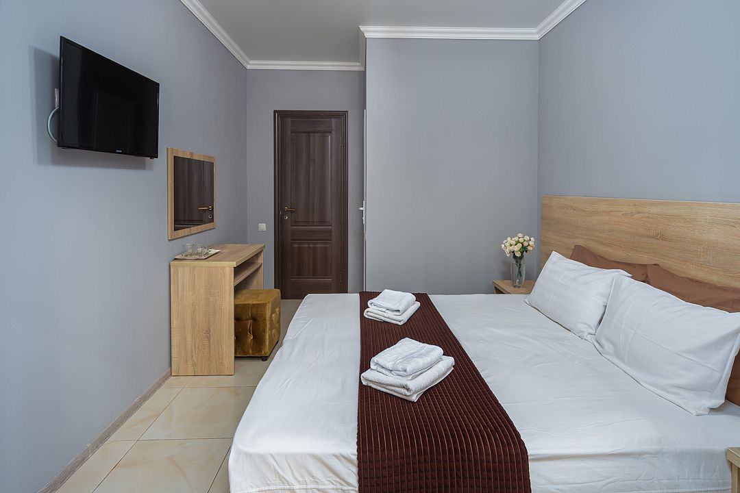 Полулюкс 4-местный 2-комнатный (с кухней)