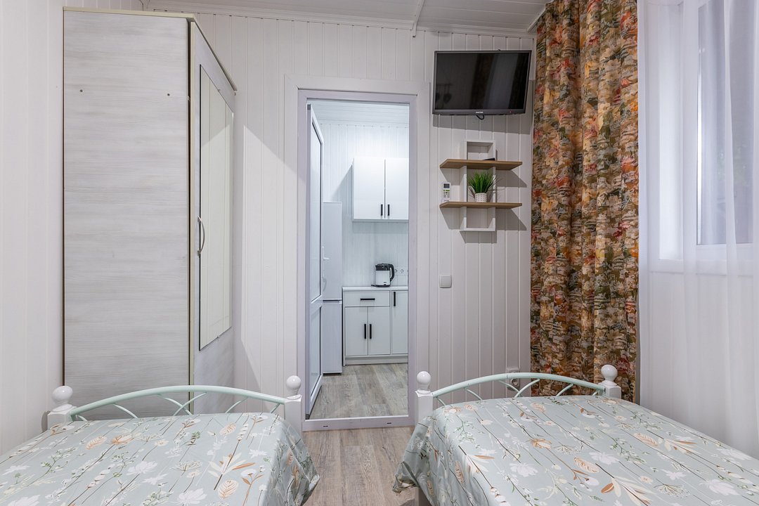 Стандартный 4-местный 2-комнатный