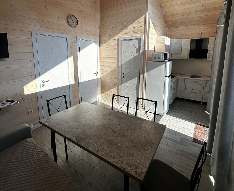 Домик 4-местный 2-комнатный