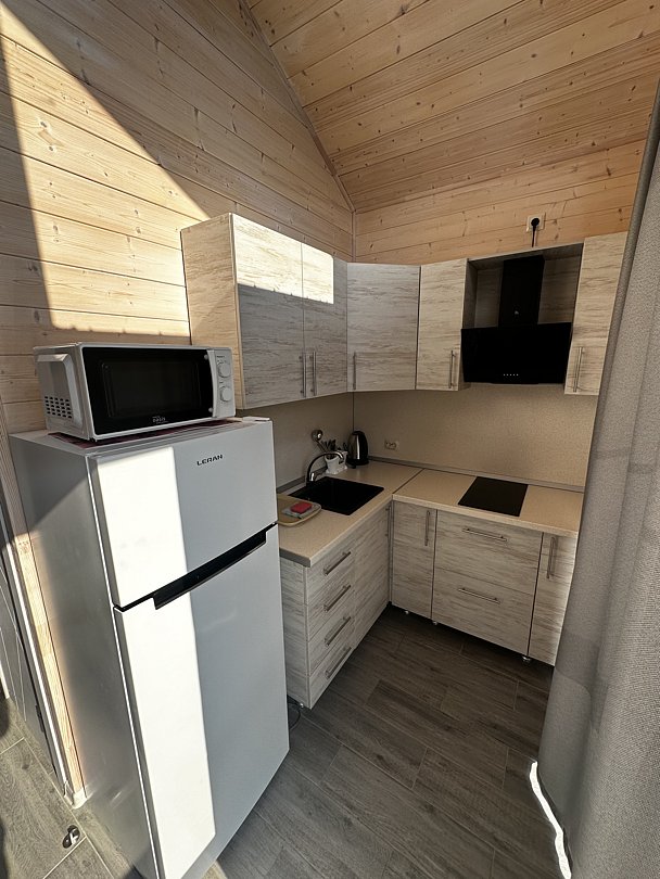 Домик 4-местный 2-комнатный