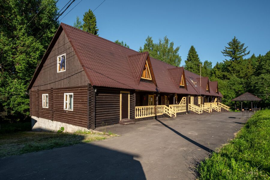 Стандартный 5-местный 3-комнатный (№11,13 в гостинице)