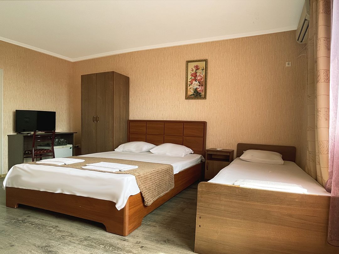 Семейный 5-местный 1-комнатный (с балконом)