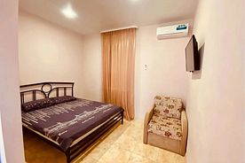 Номер 2-местный с доп.местом с удобствами, Гостевой дом На уровне моря, Геленджик