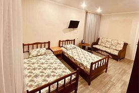 Номер 3-местный с 1 доп.местом, Гостевой дом На уровне моря, Геленджик