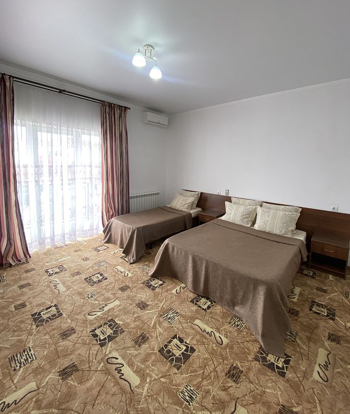 Полулюкс 4-местный