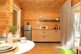 Романтик (Люкс), База отдыха Левенцово, Всеволожск