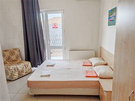 Номер 3-местный с балконом, Гостевой дом Виноград (Кабардинка), Кабардинка