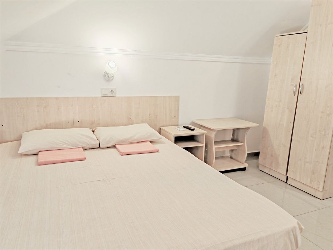 Стандартный 2-местный (мансарда)