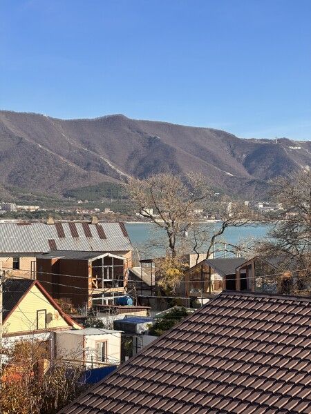 Люкс 4-местный 2-комнатный (с балконом)