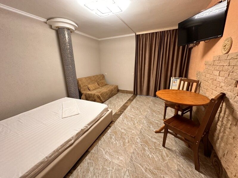 Семейный 4-местный (цоколь)