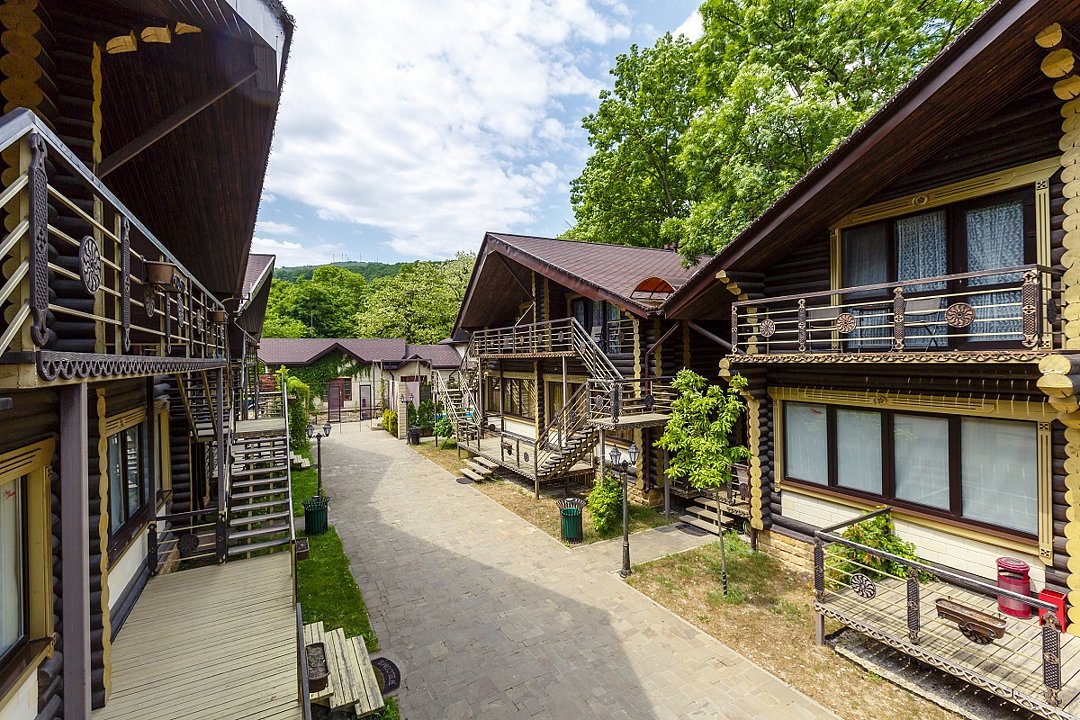 Загородный клуб Ягода Малина , Краснодарский край, Геленджик Геленджик Прасковеевка Дивноморское село Пшада Джанхот