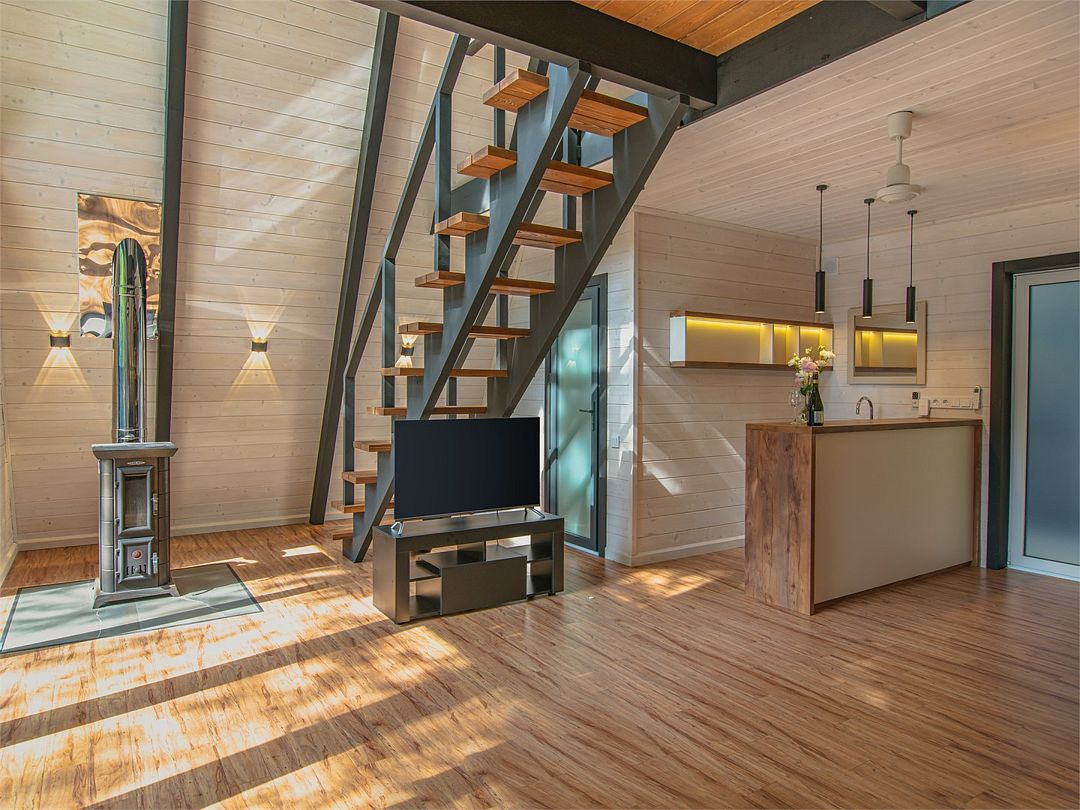 Коттедж 4-местный 2-комнатный (Пирамида)