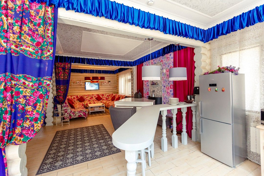 Коттедж 8-местный 4-комнатный (Матрешка)