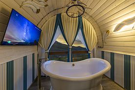 Дилижанс "Сказочное Бали", 2х-местный бутик-номер с ванной, Глэмпинг O2kislorod, село Эльтюбю