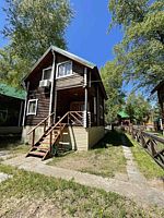 Двухэтажный Коттедж на 1 линии с 3 спальнями Номера домов: 1,2,3, База отдыха Ладья, Самара