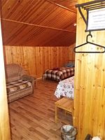 стандартный двухместный с двумя односпальными кроватями с общей ванной и сан. узлом №6, Гостевой дом "Березка", Тихвин