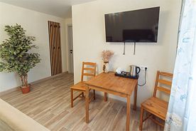 №3. 3-х местный номер с удобствами в номере (2 этаж), Гостевой дом УДачный, Манжерок