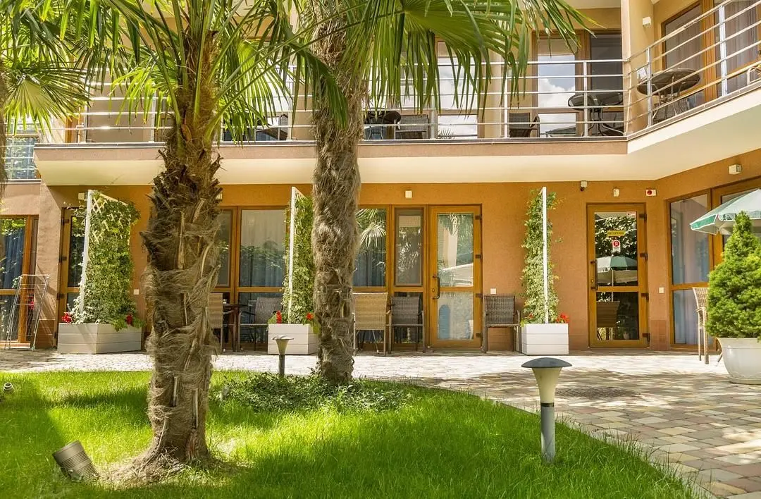 Гостевой дом Malibu Hotel, Алушта, Крым