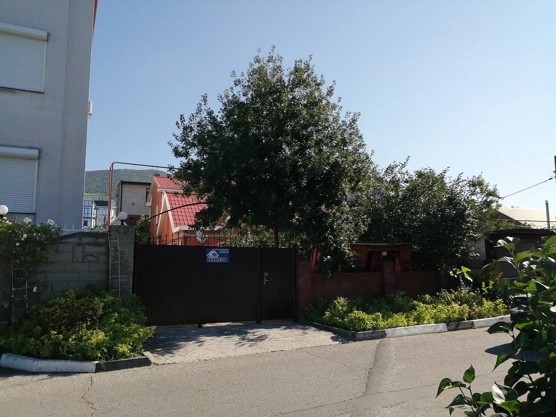 Территория | Толстого 37 (Геленджик), Краснодарский край